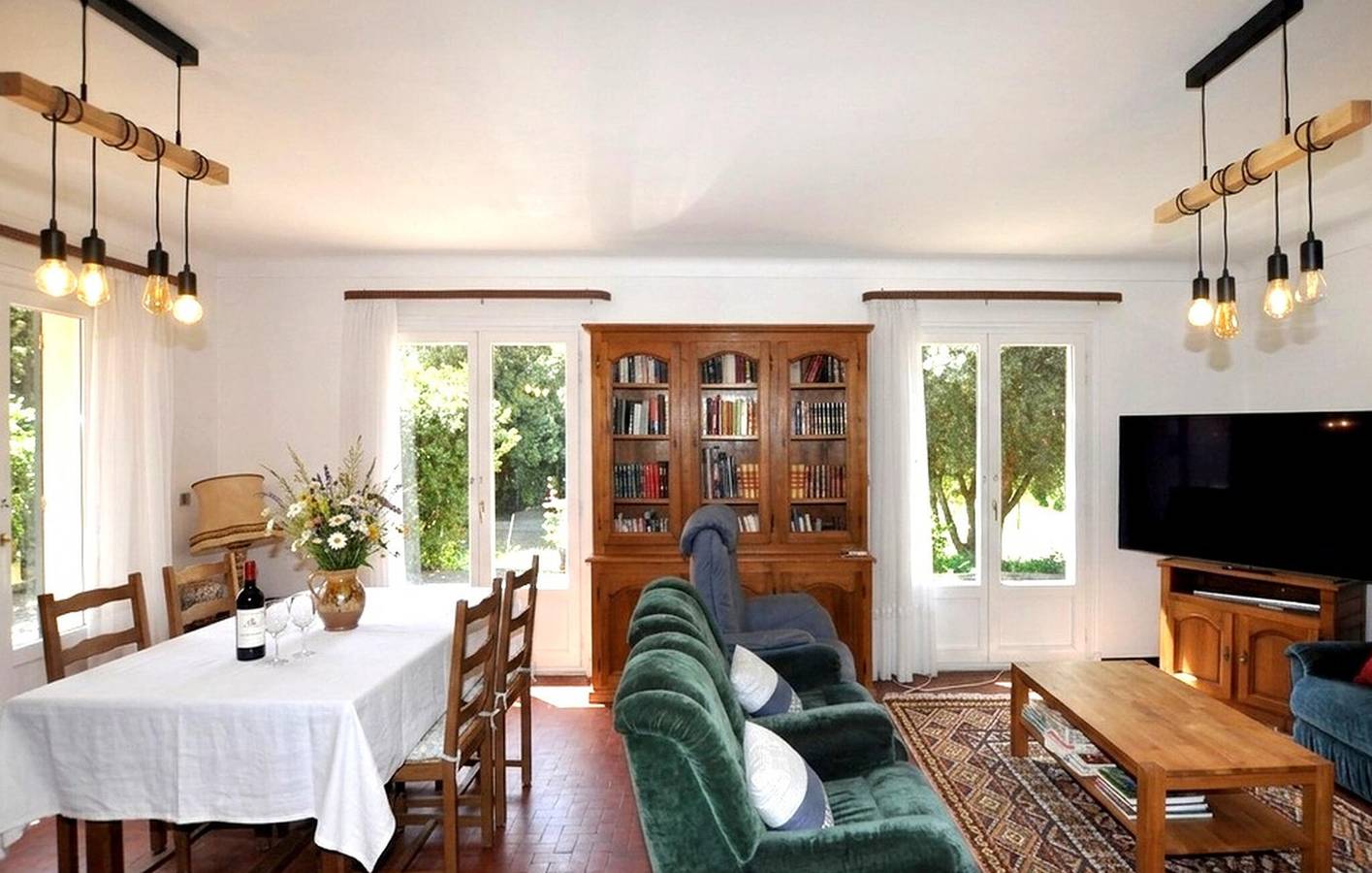Acogedor apartamento de 2 dormitorios con piscina y wifi, cerca del río y de restaurantes in Sorède, Región Céret