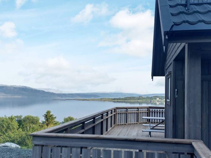 Ferienhaus für 8 Personen, mit Terrasse in Leka