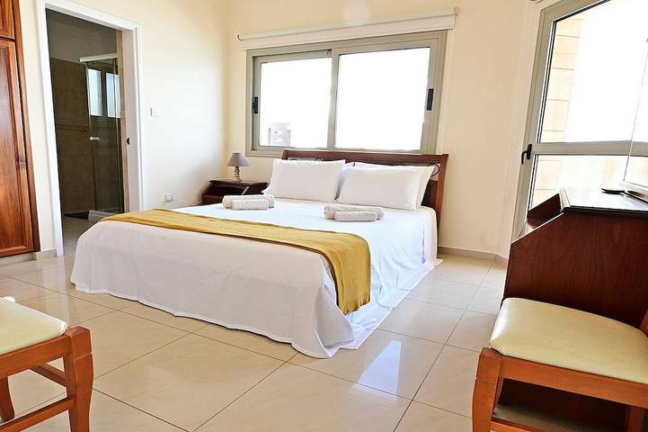 Location de vacances pour 14 personnes, avec balcon et jardin à Coral Bay - 2