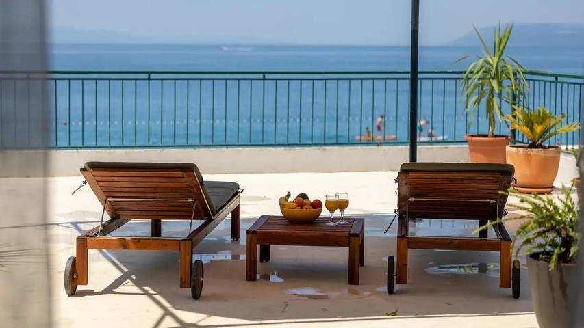 Ferienwohnung für 2 Personen, mit Terrasse in Tucepi