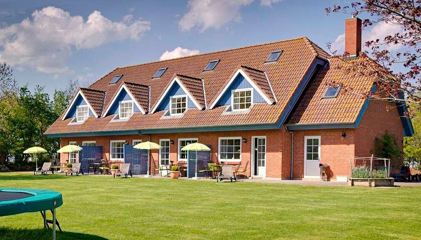 Ferienwohnung für 4 Personen, mit Sauna und Terrasse sowie Garten - 1