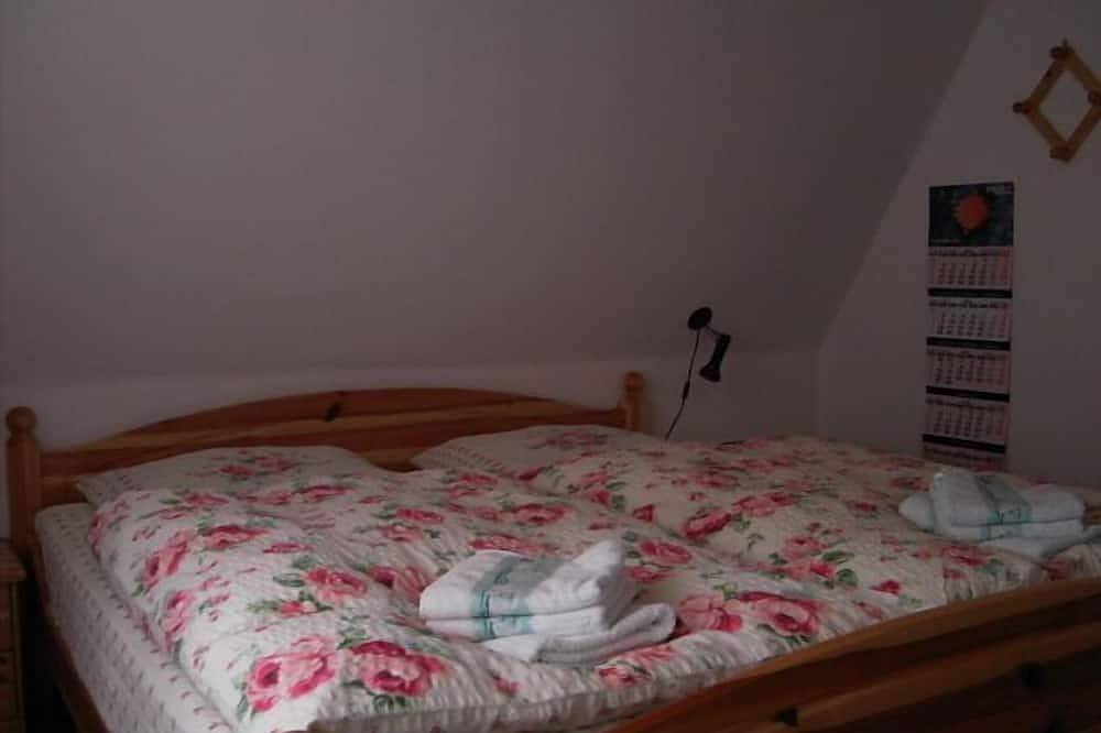Knusse woning met zwembad in een rustige locatie aan het bos in Pirna, Elbezandsteengebergte