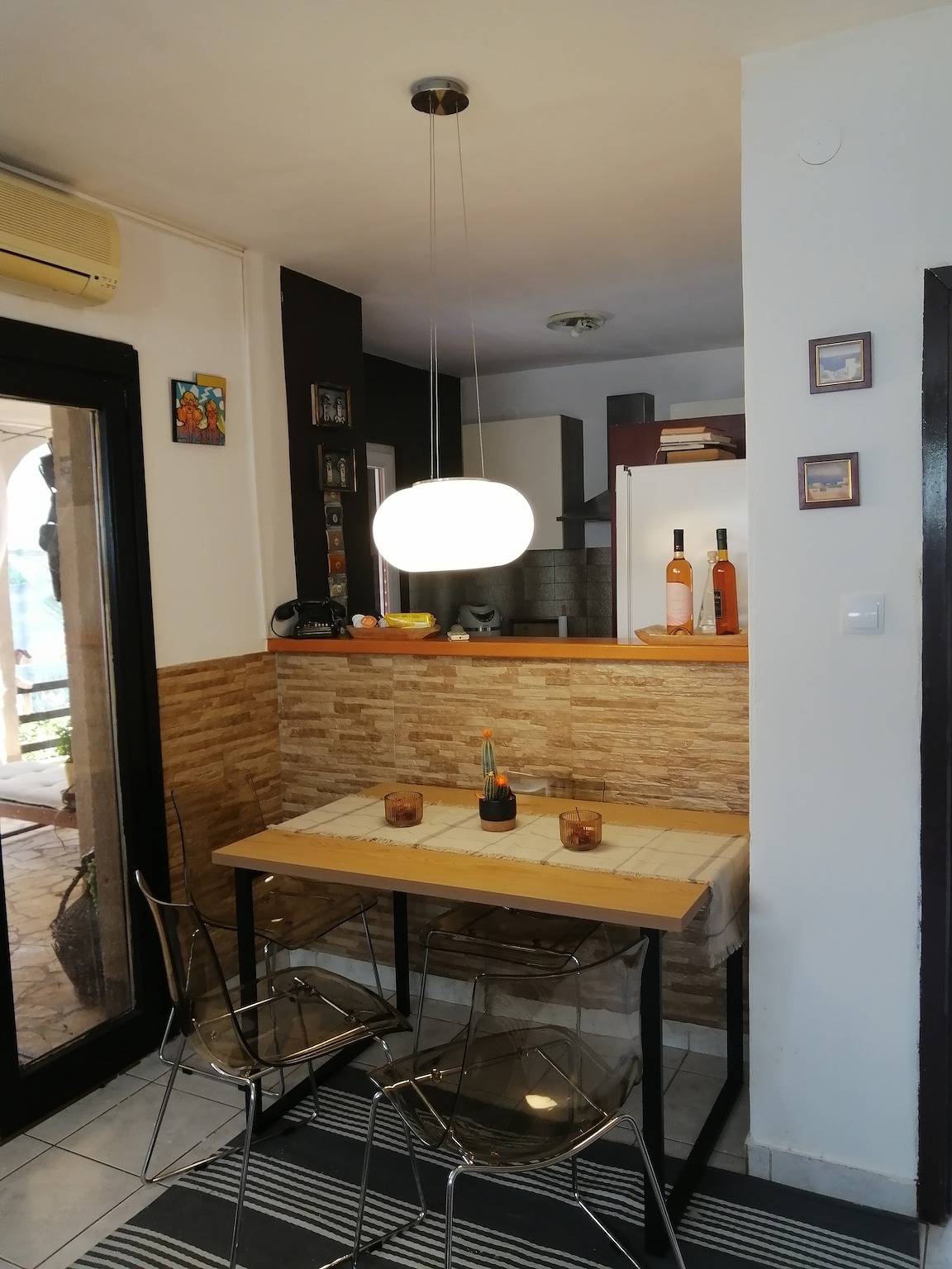 Entire apartment, Three bedroom apartment near beach Grebaštica, Šibenik A-23313-a in Grebastica, Šibenik-Knin