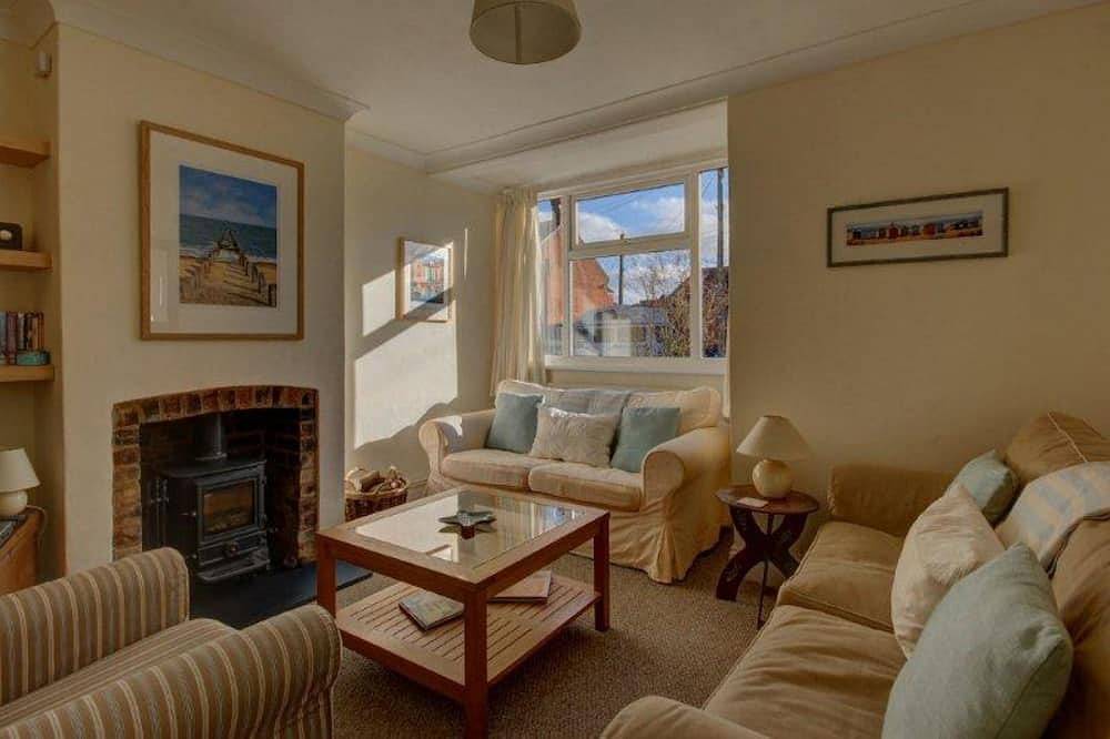 Encantadora cabaña de personajes con un bonito jardín a tiro de piedra de Southwo in Southwold, Waveney