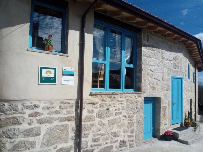Casa rural para 4 personas, con Terraza además de Jardín y Vistas en Tierra de Caldelas