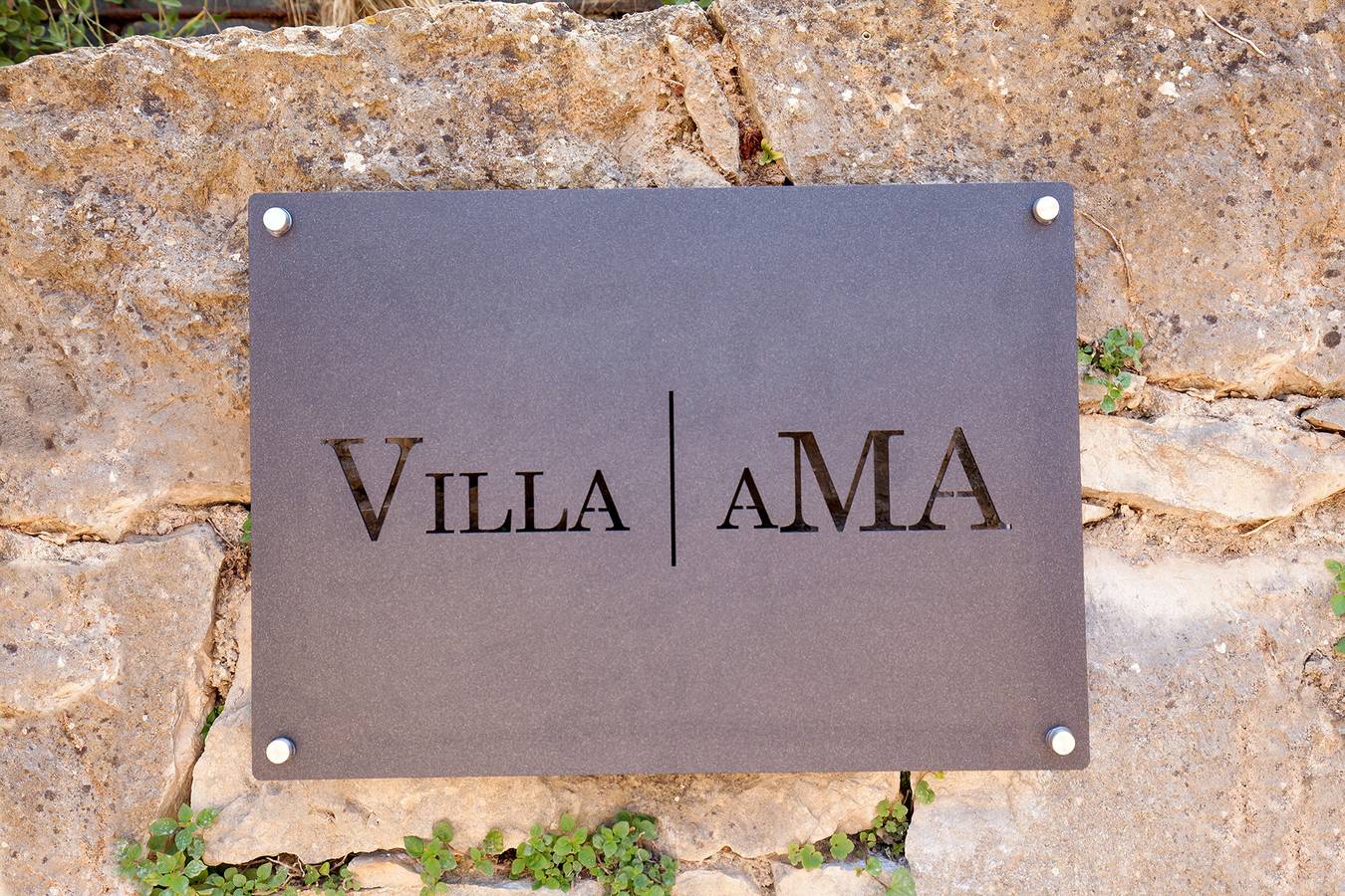 Villa Ama with Private Pool in Brenzone, Gardasee-Berge