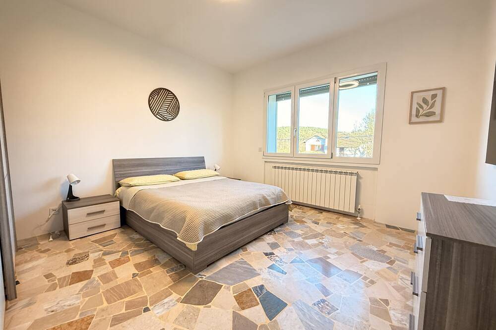 Appartamento intero, Family 3-Bedroom Apartment near Mxp &Lake Maggiore in Sesto Calende, Comune di Sesto Calende