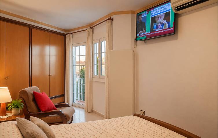 Apartamento vacacional entero, Apartamento con vistas al mar, aire acondicionado, hoguera y terraza in Platja Gran (Tossa de Mar), Tossa de Mar