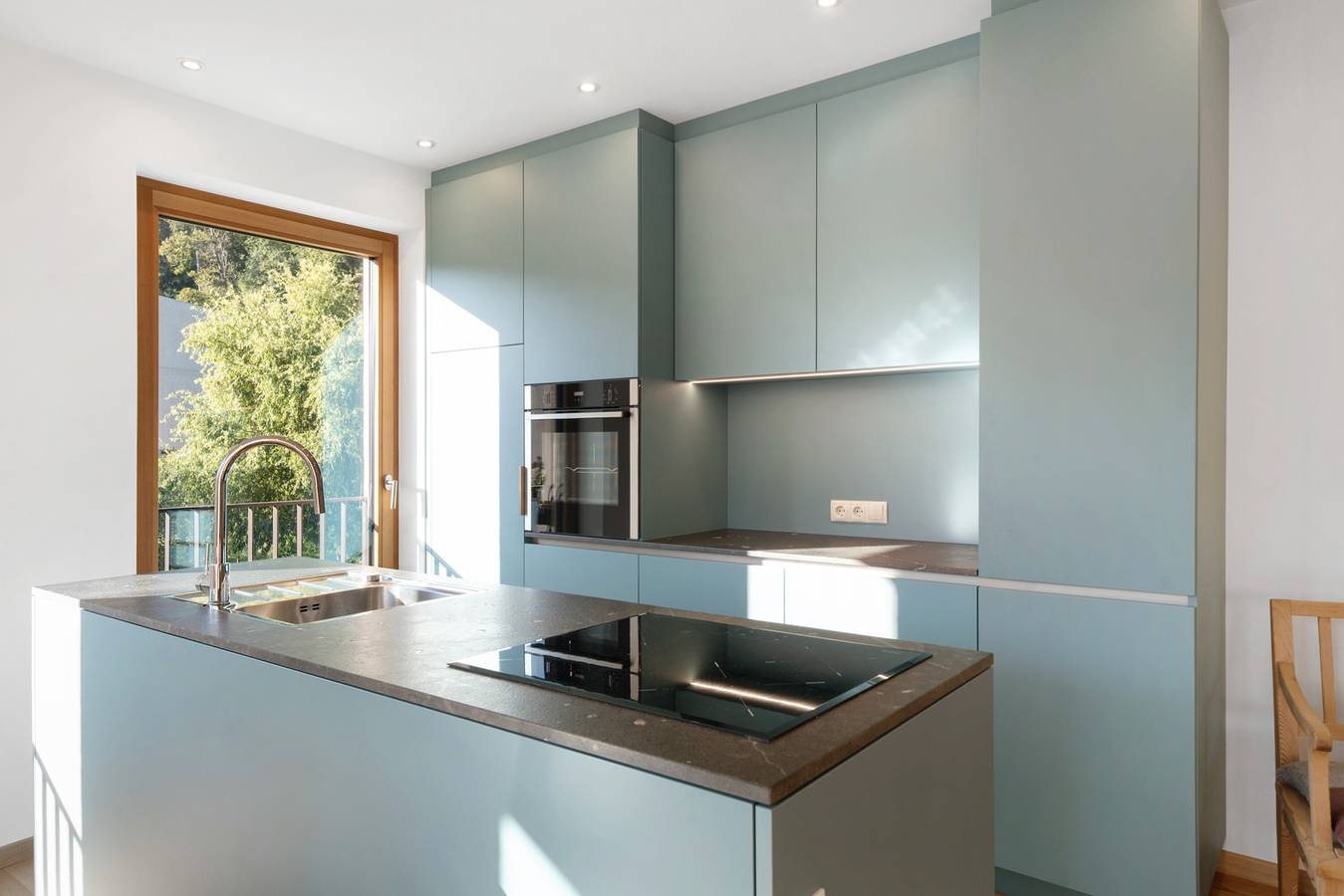 Ganze Wohnung, Ferienwohnung 'Plattwies' mit Bergblick, privater Terrasse und Wi-Fi in Völlan, Lana