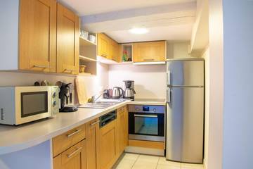 Maison De Vacances pour 8 Personnes dans Saint-Amans, Région de Mende, Photo 2