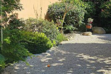 Chambre d’hôte pour 4 personnes, avec jardin dans Seine-Saint-Denis