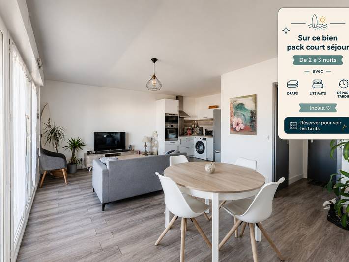 Appartement de vacances pour 4 personnes, avec Balcon ainsi que Terrasse et Piscine dans Biscarrosse Plage