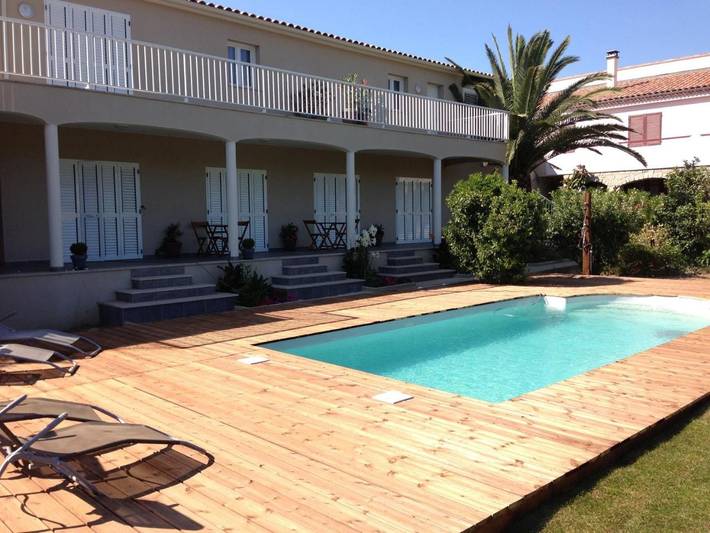 Location de vacances pour 2 personnes, avec piscine et jardin à Serra-di-Ferro - 4