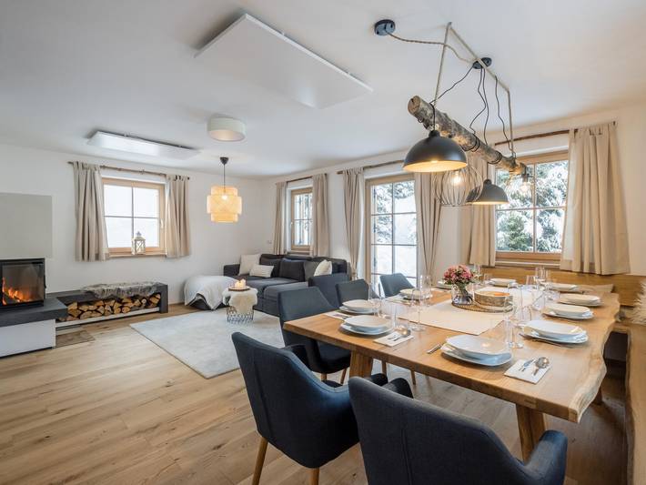 Wunderschönes Chalet mit Sauna und Hottub in Rottenmanner und Wölzer Tauern, Irdning-Donnersbachtal