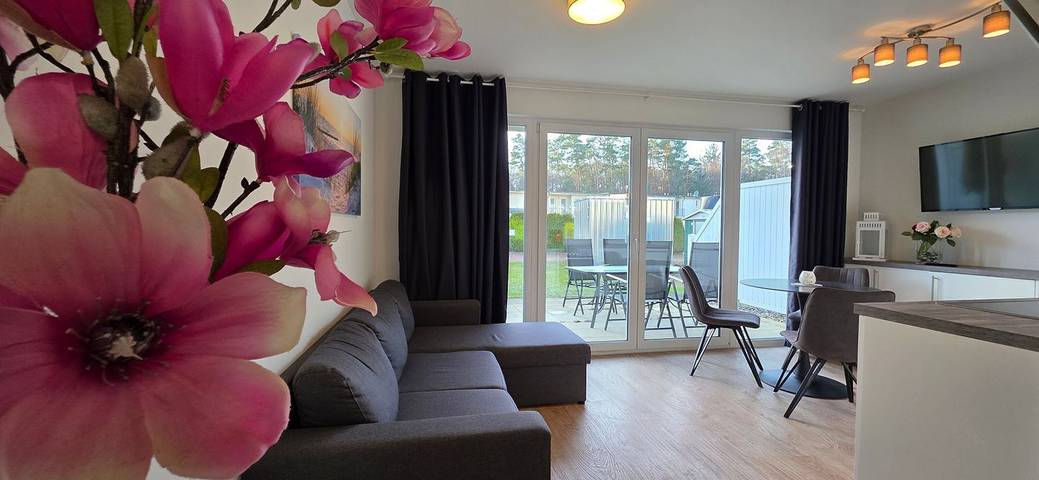 Ferienwohnung für 3 Personen, mit Terrasse in Gelbensande