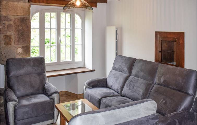 Apartamento vacacional entero, Apartamento con vistas a la montaña y aparcamiento in Aldudes, Region de Bayona