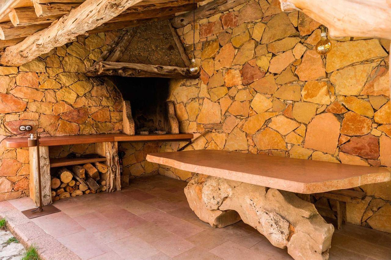 Los Lebreles Namaste I y Ii, desconecta en las Hoces del Duratón in Sepúlveda, Provincia de Segovia