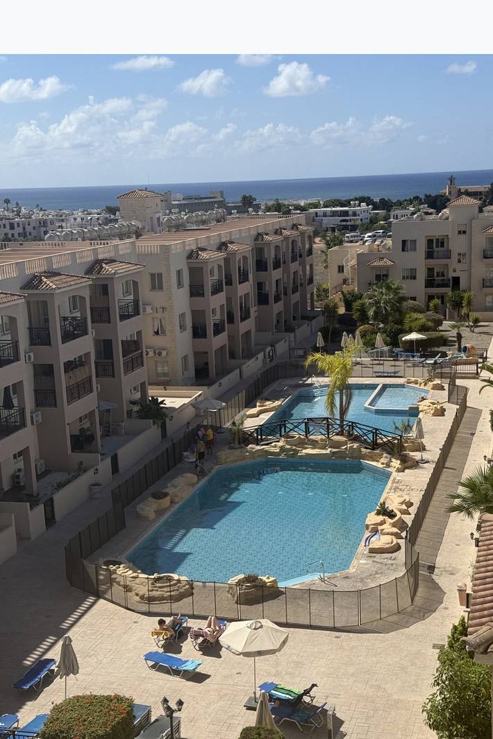 Ferienwohnung für 4 Personen, mit Garten und Terrasse sowie Pool in Paphos