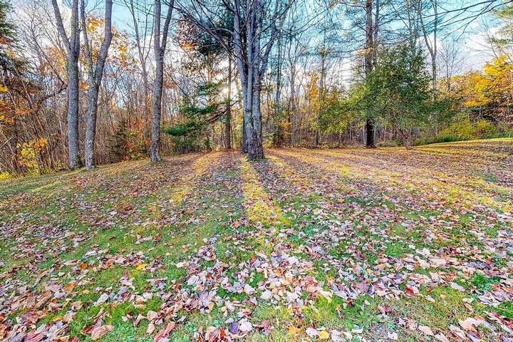 Vacation house for 8 people, with yard and terrace in Maine