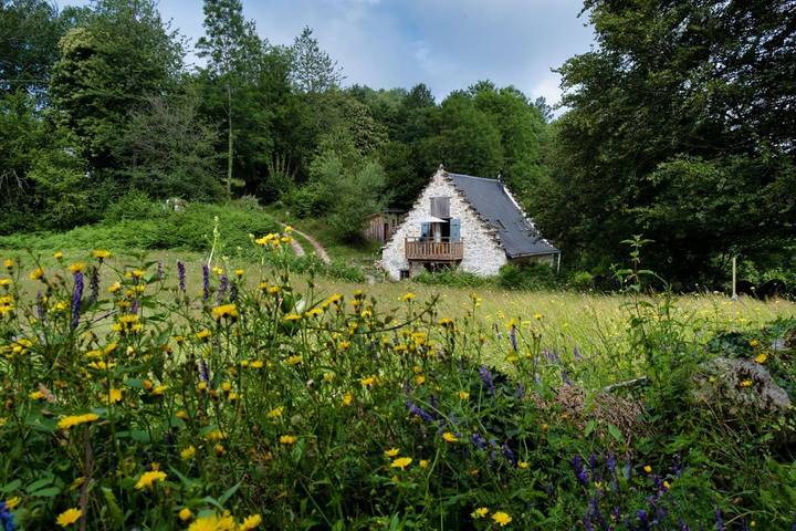 Gîte pour 4 personnes, avec jardin