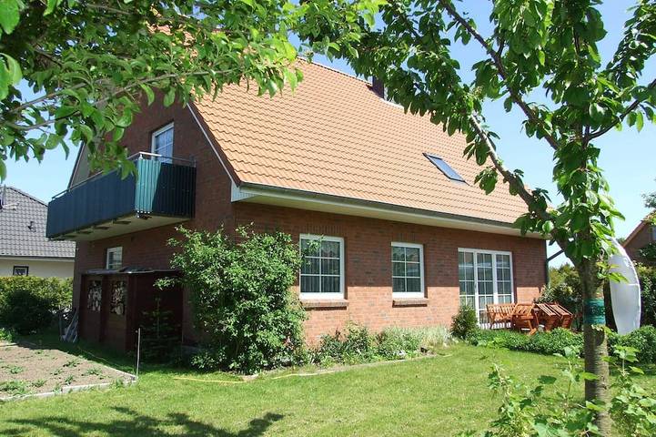 Ferienwohnung für 5 Personen, mit Terrasse und Garten in Winnemark