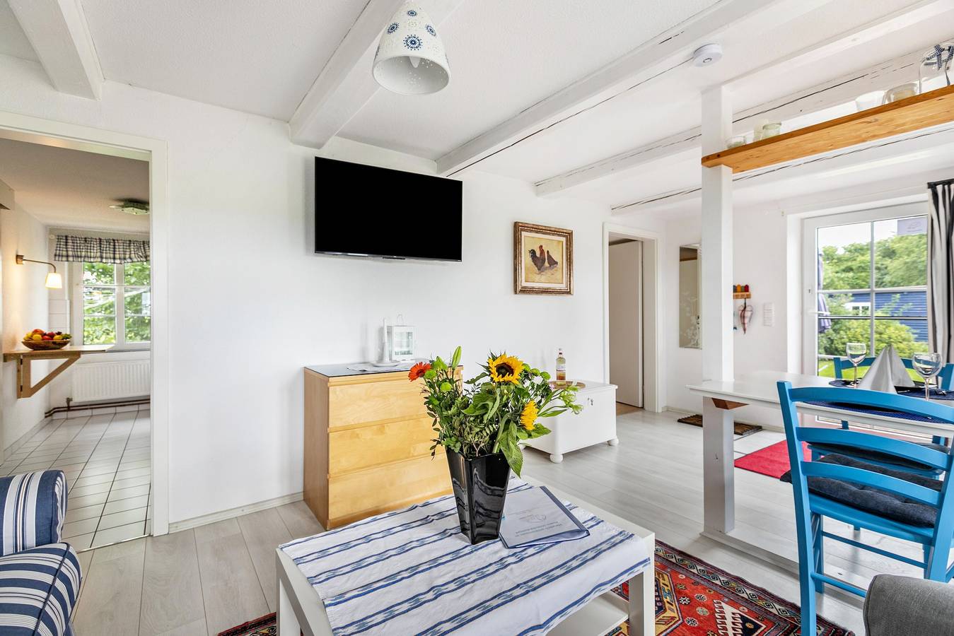 Entire apartment, Apartment 'Mein Haus Ost' with Shared Terrace, Shared Garden and Wi-Fi in Pellworm, Nordseeküste