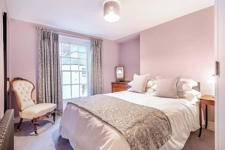 4 Schlafzimmer Unterkunft in Wells in Wells, Somerset