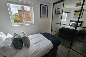 Apartment for 6 People in Merseyside, Photo 3