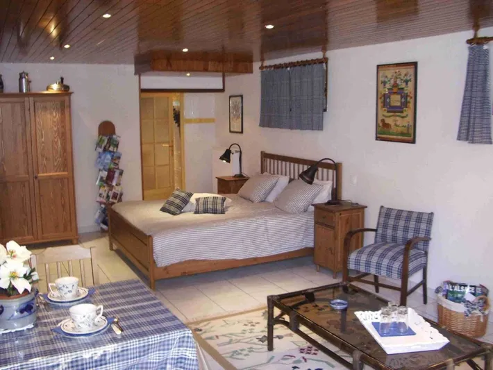 Chambre d’hôte pour 3 personnes, avec jardin et terrasse - 1