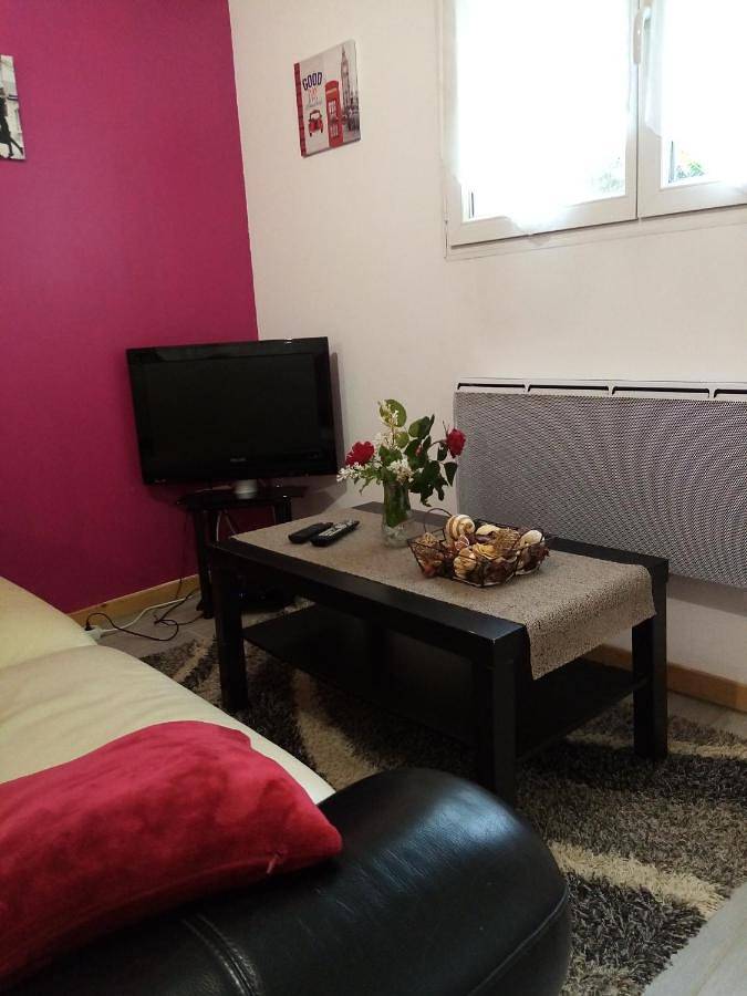 Gîte pour 4 personnes, avec terrasse à Venansault