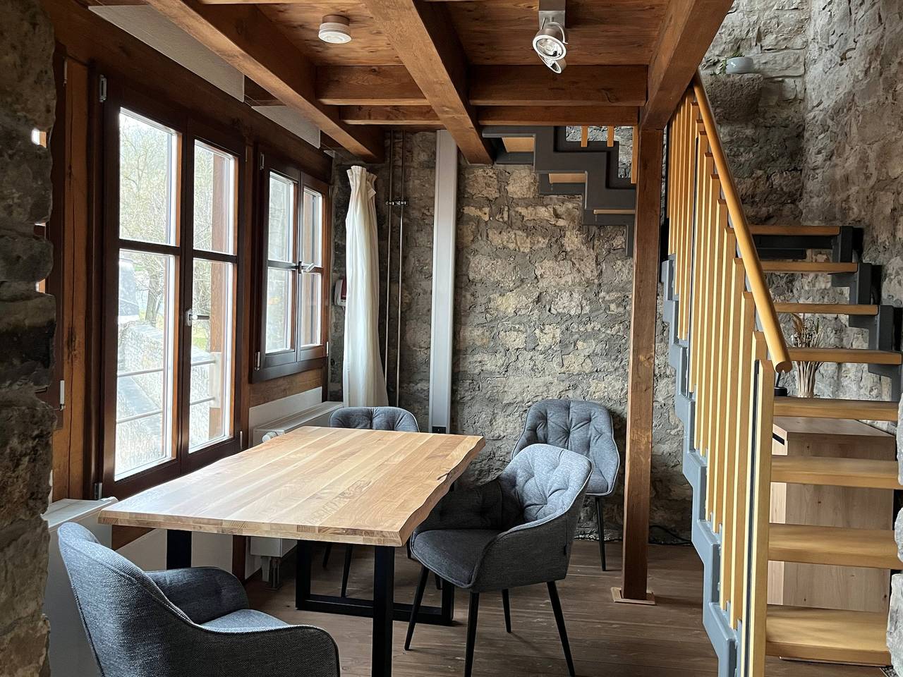 Jakobsturm Ferien im Turm - Ferienwohnung Jakobsturm (73qm) genießen und entspannen auf 4 Etagen in Röttingen, Taubertal