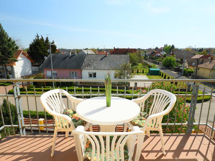 Ganze Wohnung, Amarillo 3 in Balatonkeresztur, Plattensee Südufer