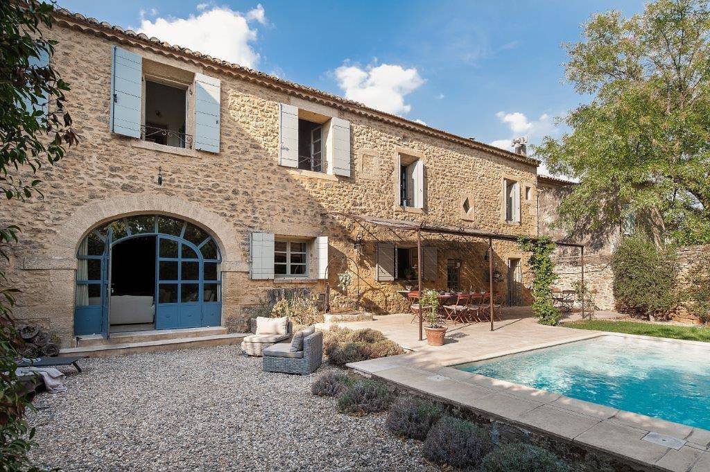 Maison de vacances pour 10 personnes avec terrasse in Vers-Pont-du-Gard, Région de Nîmes