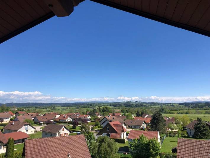 Gîte pour 6 personnes, avec jardin et vue à Maîche