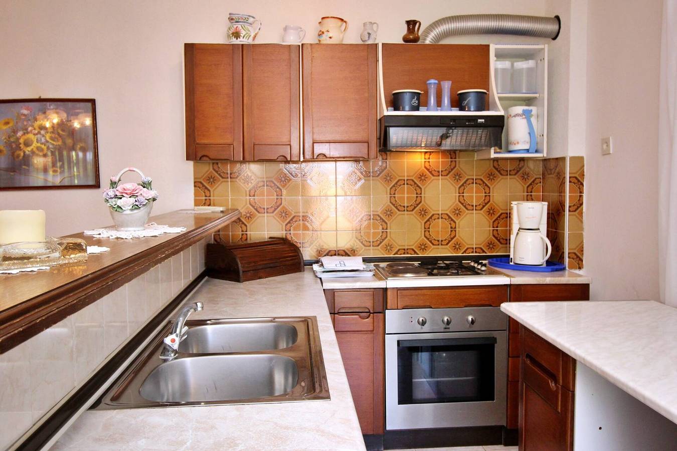 Ganze Wohnung, Apartment Andjela - mit Balkon, haustierfreundlich, Waschmaschine, privater Parkplatz, zwei Badezimmer in Silo (Krk), Krk
