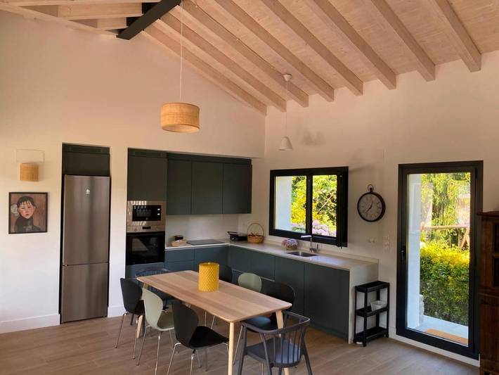Casa rural para 10 personas, con Balcón además de Terraza y Jardín en La Isla (Colunga) - 4