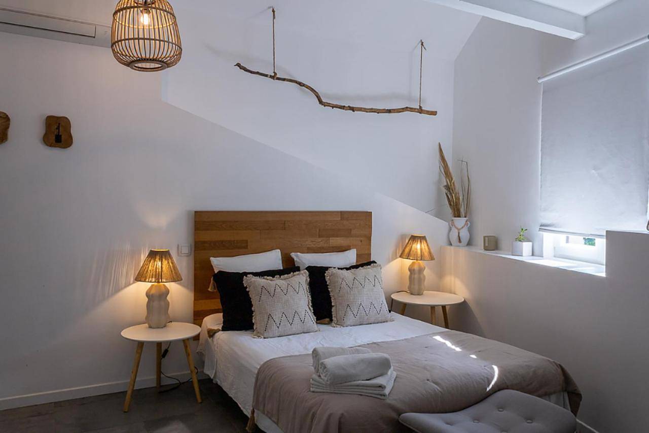 Double Room with Private Bathroom in Châteaurenard, Région d'Arles