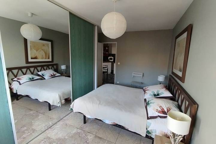 Gîte pour 4 personnes, avec jardin, animaux acceptés dans Plage de l'Ayguade - 2