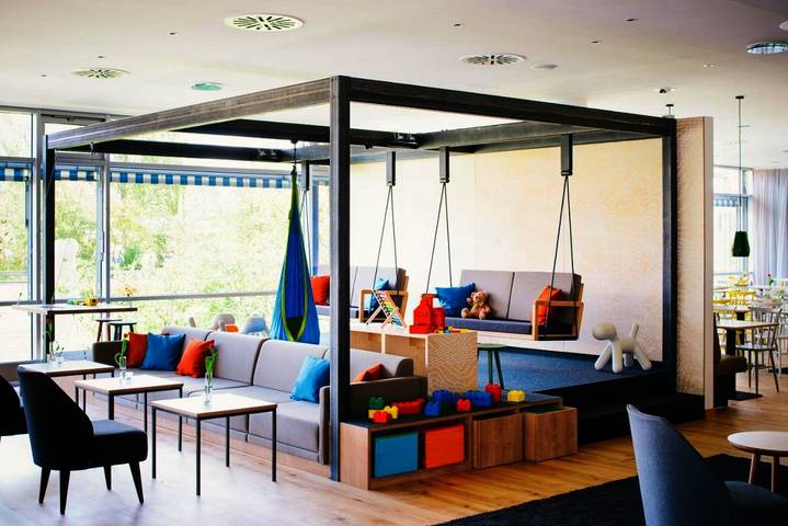 Hotel für 10 Personen, mit Terrasse und Garten in Günzburg - 4