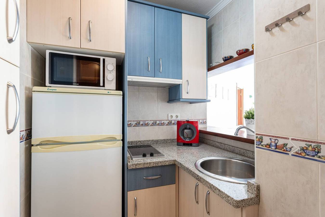 Ganze Wohnung, Ferienwohnung für 4 Personen mit Pool in Torrox Costa, Torrox