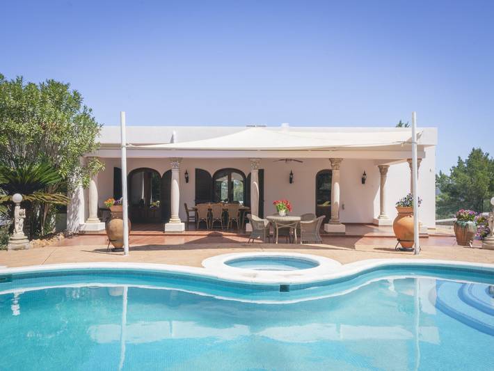 Ferienhaus für 6 Personen, mit Terrasse und Pool sowie Garten, kinderfreundlich auf Ibiza - 2