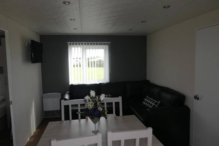 Camping für 6 Personen, mit Kinderpool und Sauna sowie Terrasse und Pool in Dänemark - 4