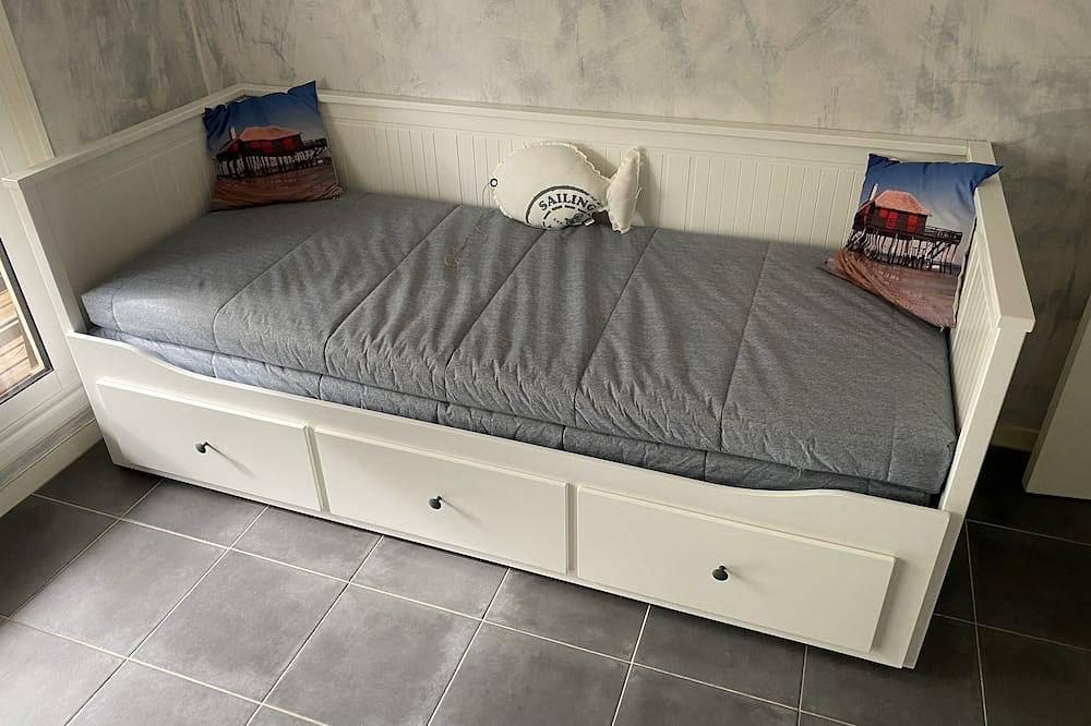 Appartement entier, Location studio Andernos les Bains 4 personnes proche plage & port in Andernos-les-Bains, Région d'Arcachon