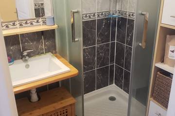 Appartement De Vacances pour 2 Personnes dans Le Kremlin-Bicêtre, Val-de-Marne, Photo 2