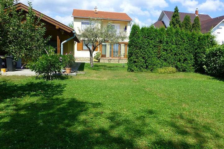 Holiday apartment for 4 people, with balcony and garden - 1