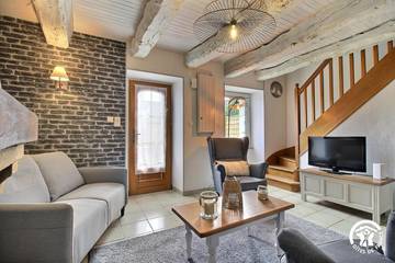 Gîte pour 3 personnes, avec terrasse et jardin à Néant-sur-Yvel