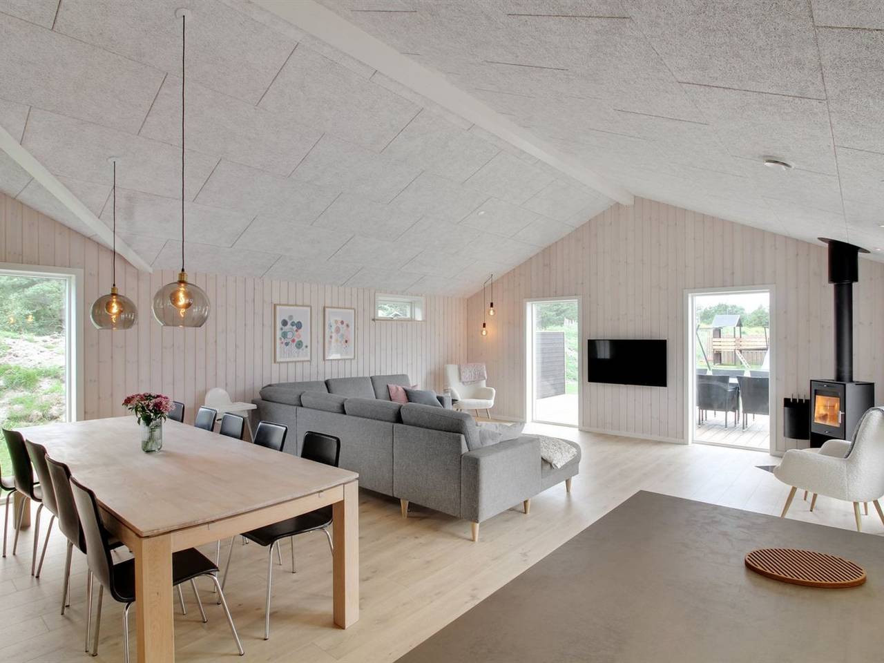 "Anuk" - 2.3km from the sea in Sønderstrand, Tagholm