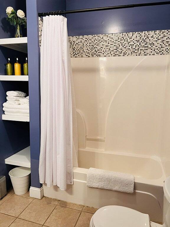 Ganze Wohnung, Cozy Quiet Apt in Suburbs - Very Walkable Area in Upper Darby, Pennsylvania