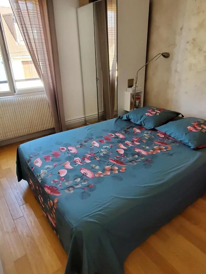 Bed and breakfast for 3 people, with garden - 1