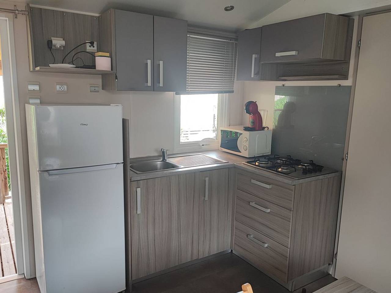 Mobil home climatisé - 5 pers. in Saint-Cyprien, Côte méditerranéenne (France)